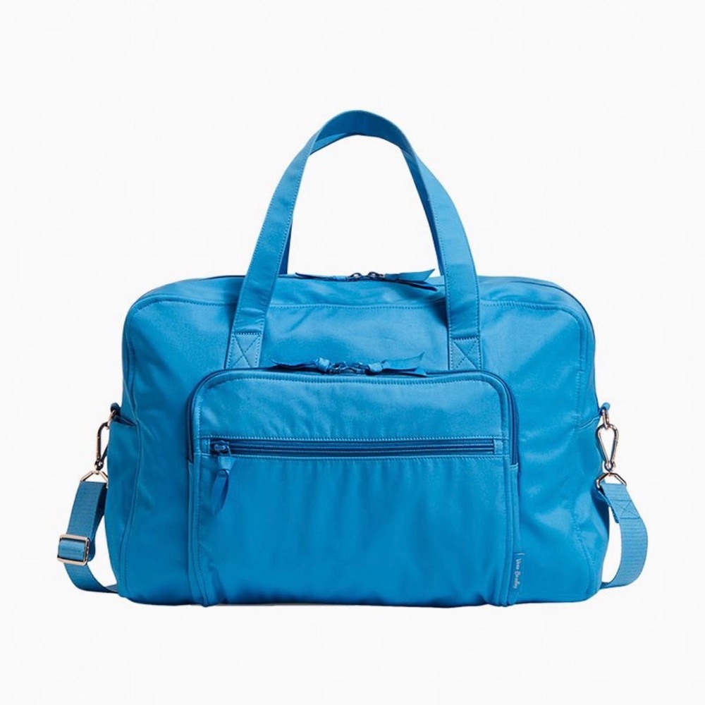 Vera Bradley Weekender Travel Bag Carry On Duffel & Strap in Blue Aster